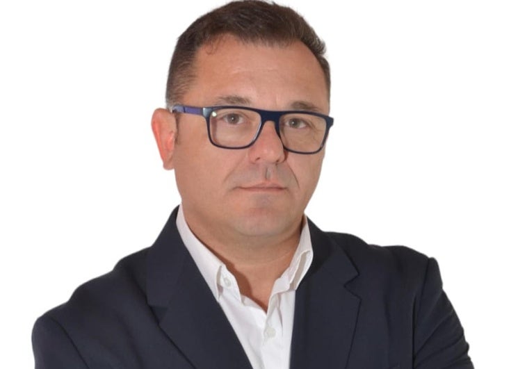 Raúl González, elegido candidato a las autonómicas del 21-D por Juntos por Extremadura