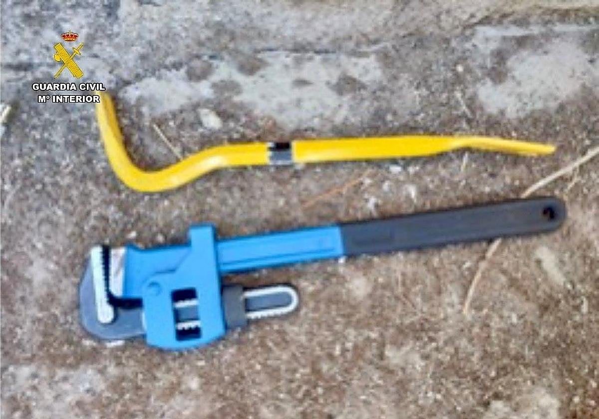 Heramientas usadas en los robos.