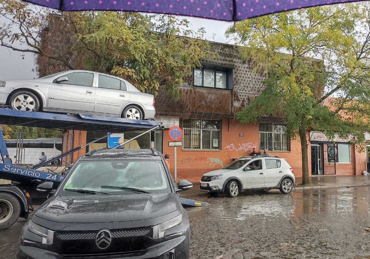 El temporal inunda San Francisco y el entorno de la estación de autobuses de Cáceres