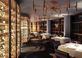 El comedor de Fifty Seconds, a 120 metros de altura.