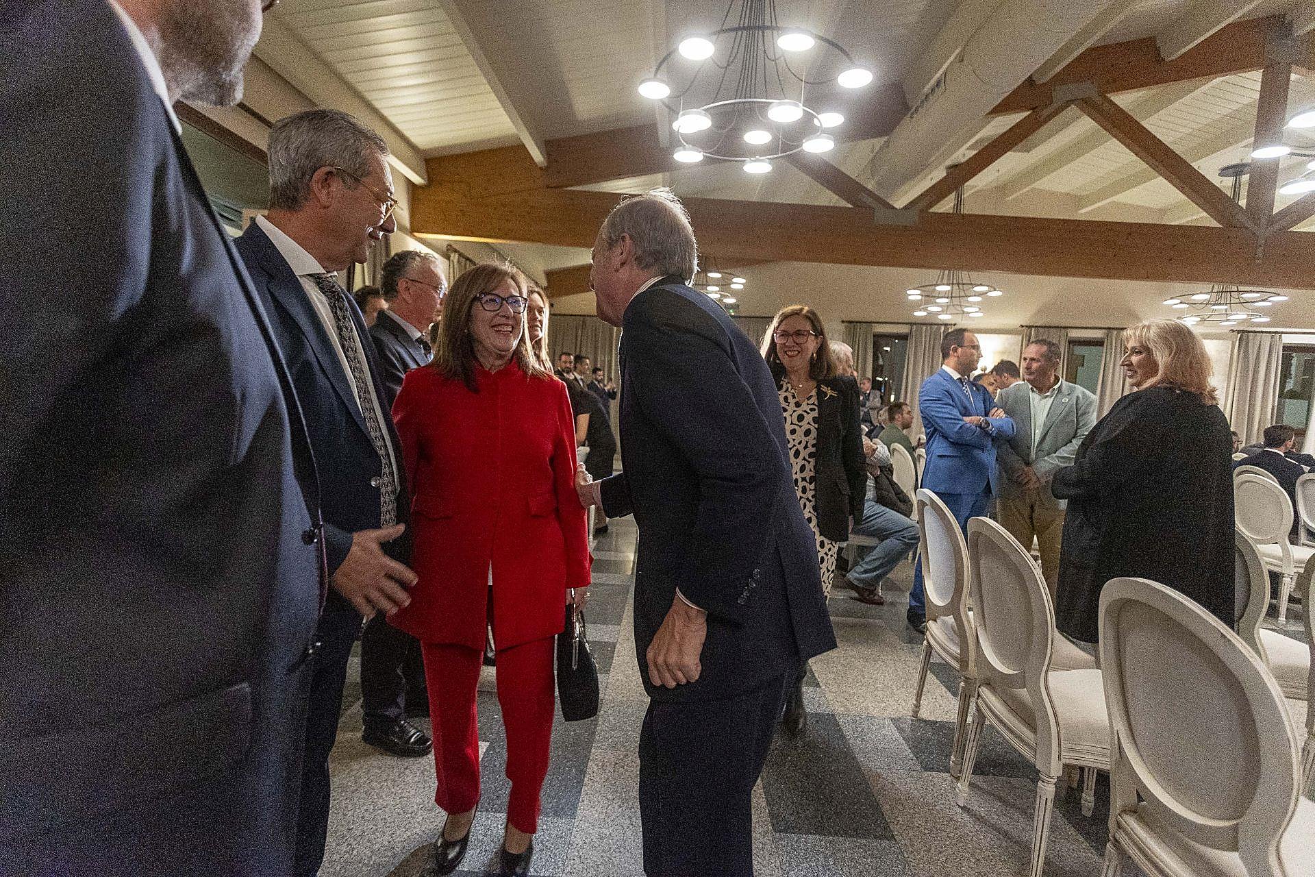 Momentos de la entrega del premio a Tany Nature