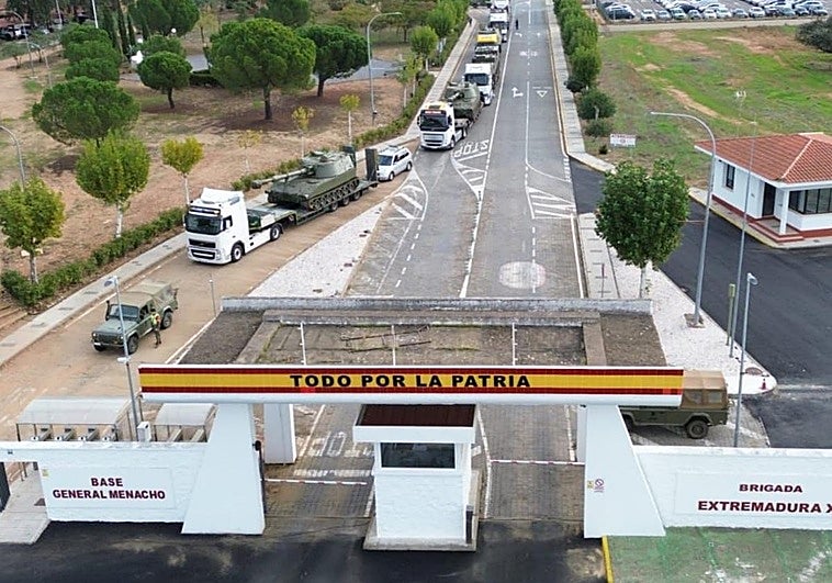 La Brigada Extremadura XI participa en unas maniobras militares en Zaragoza