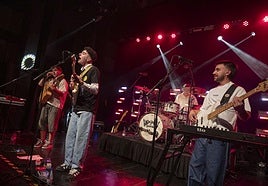 Los extremeños Sanguijuelas del Guadiana arrancaron anoche su mini gira por espacios culturales de aforo reducido.