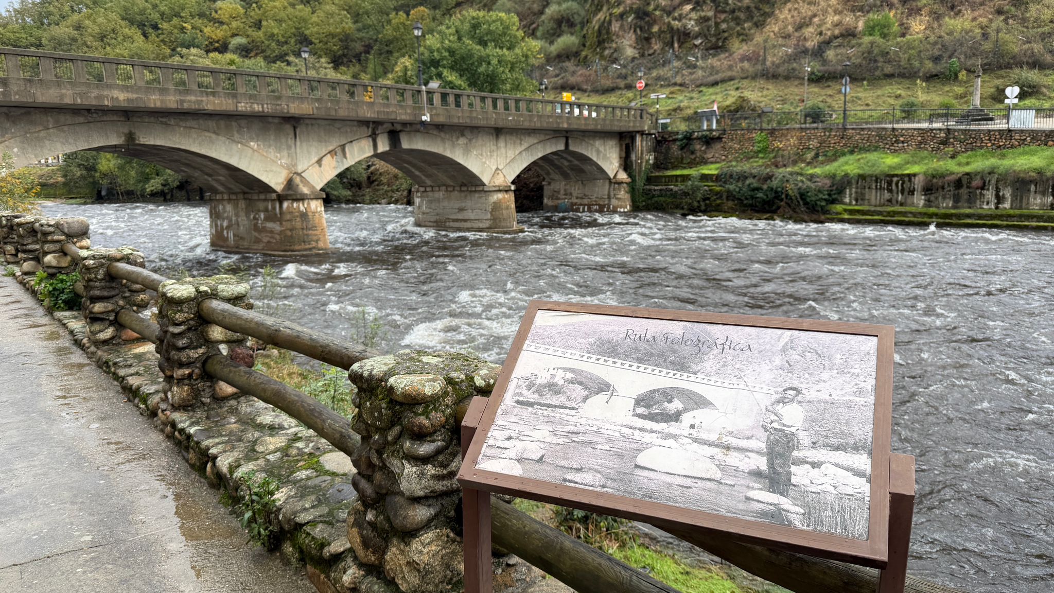 Fotos | Crecida del río Jerte a su paso por Navaconcejo