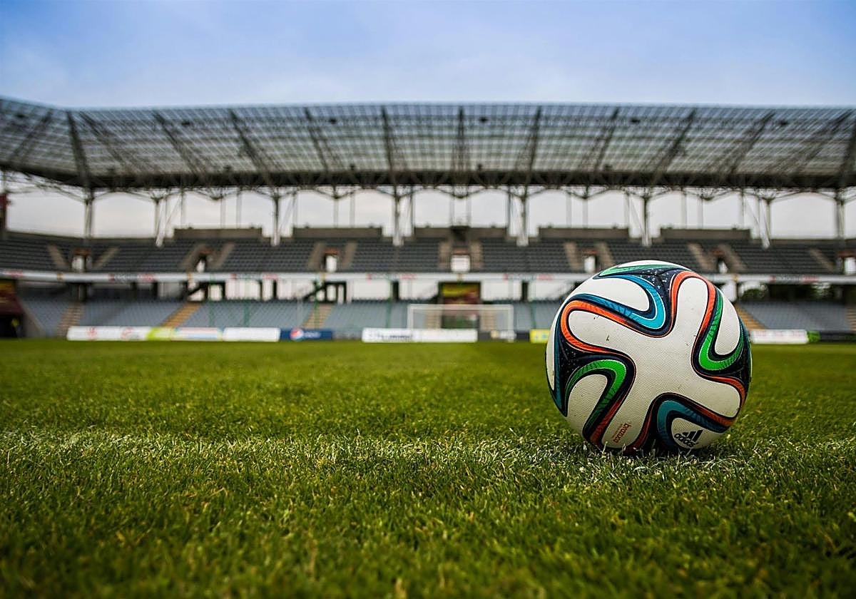 El fútbol y la ruta del dinero