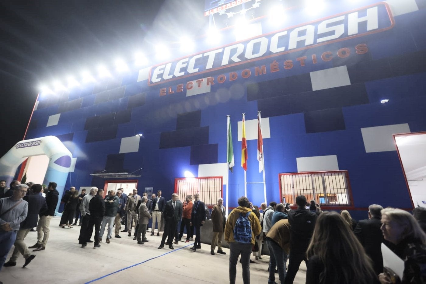 Electrocash estrena centro logístico en las Capellanías