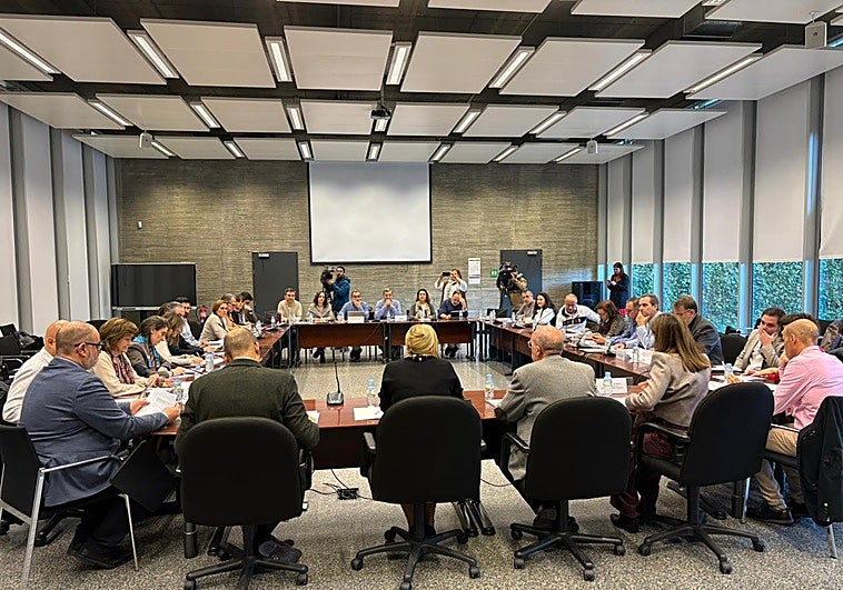 La nueva oposición de la Junta: este es el reparto de las 1.644 plazas que están en juego