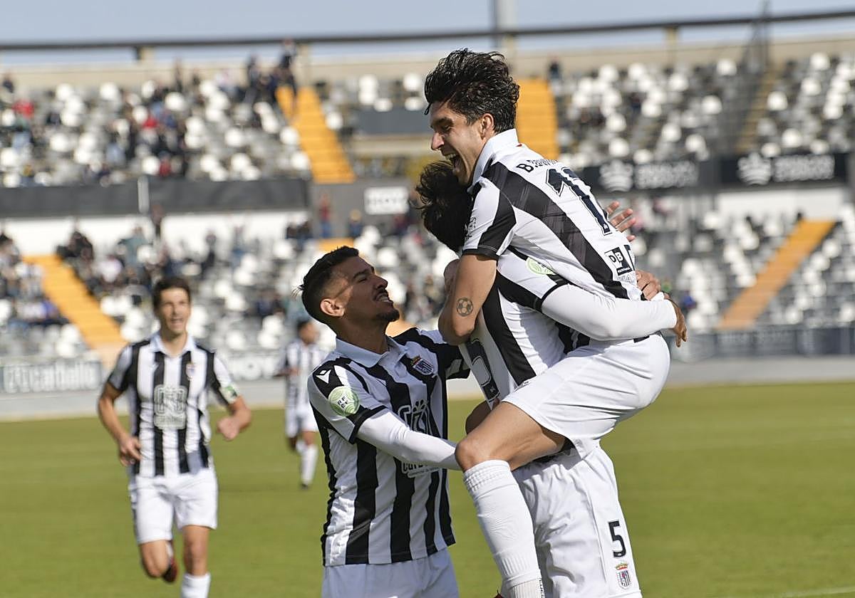 Las mejores imágenes del partido CD Badajoz-CF Villanovense