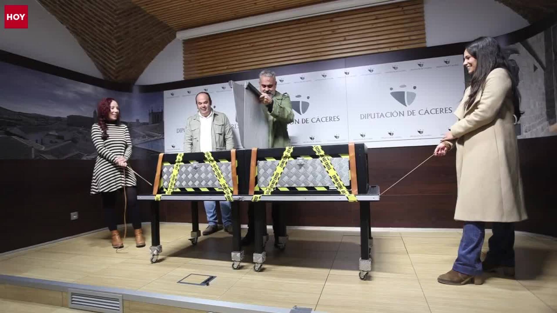 Víctor Cerro 'parte en dos' a Esther Gutiérrez