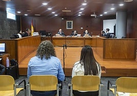 Imagen de los condenados en el transcurso del juicio.