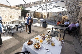 Delicioso brunch del restaurante Miga de Cáceres.