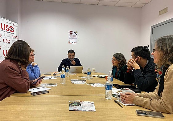 Reunión de Irene de Miguel con representantes de USO.