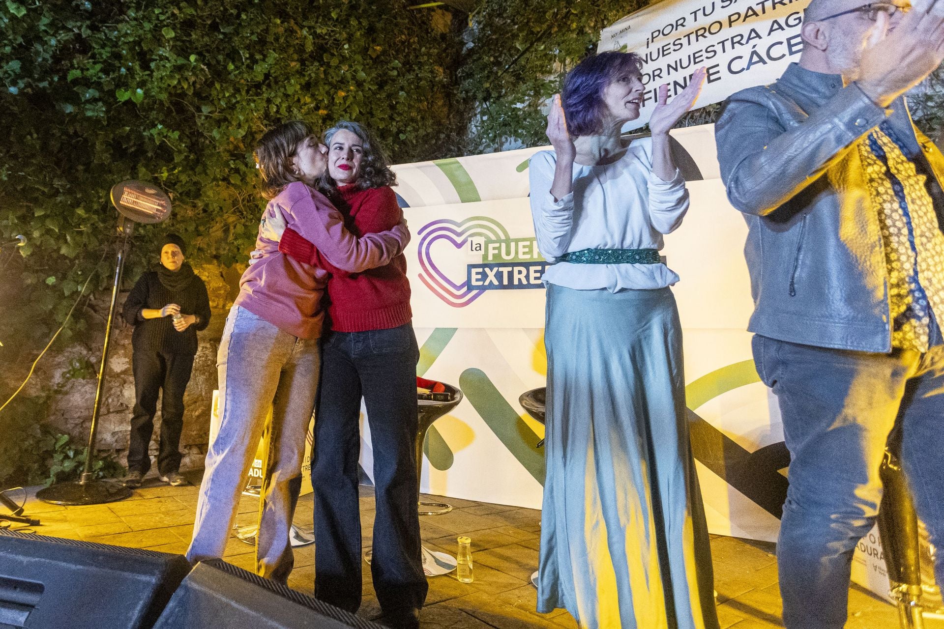 Fotos | Unidas por Extremadura arranca la campaña en Cáceres