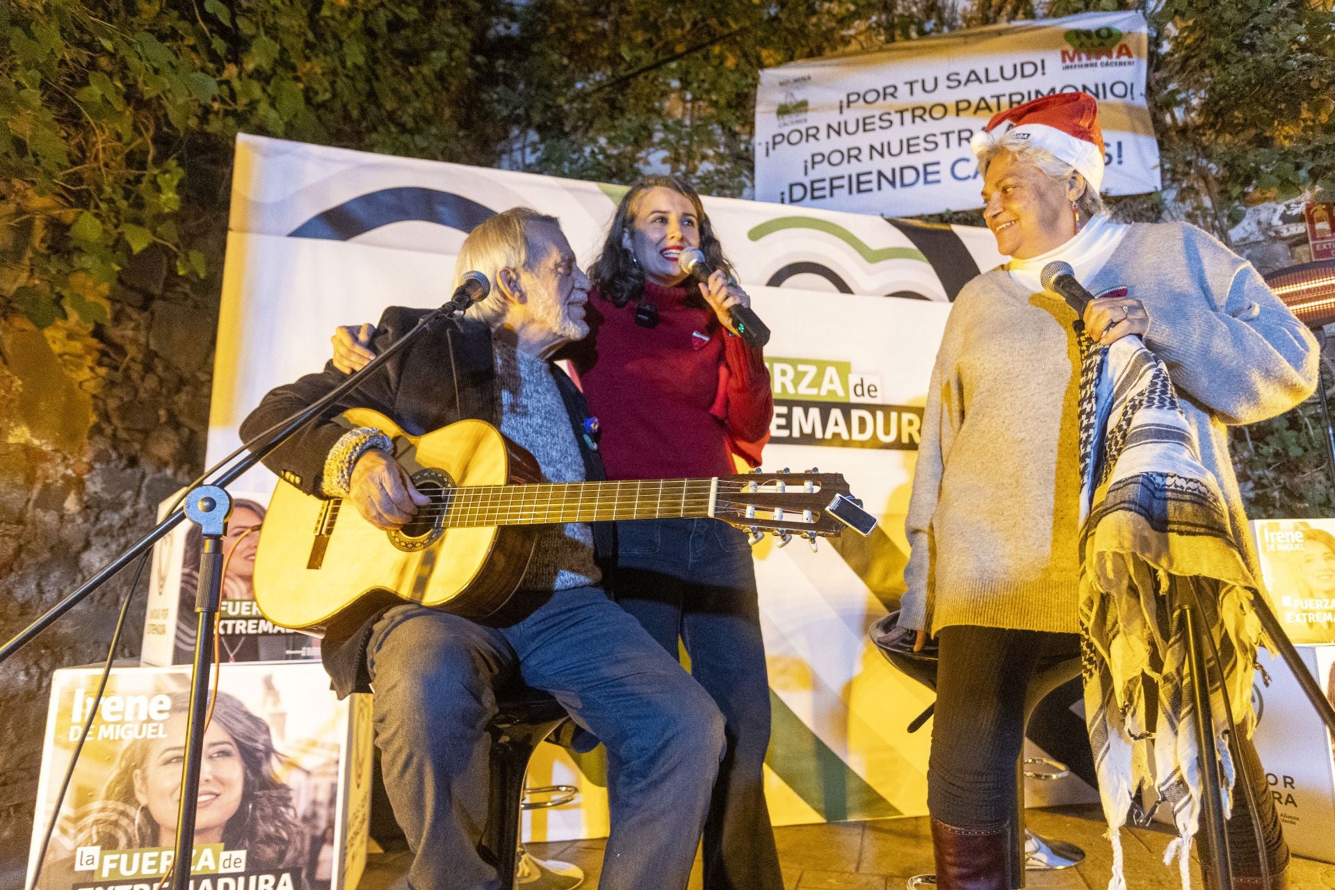 Fotos | Unidas por Extremadura arranca la campaña en Cáceres