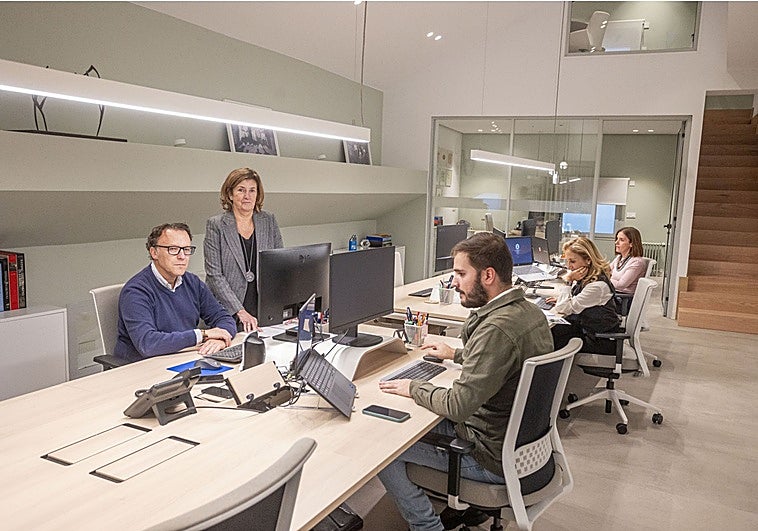 La Fundación Caja Extremadura se muda a sus nuevas instalaciones del Coliseum en Cáceres