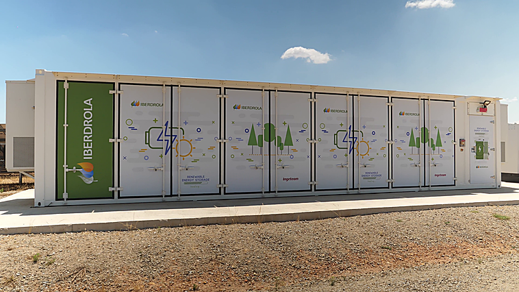 Iberdrola instalará cuatro baterías de almacenamiento energético en Extremadura