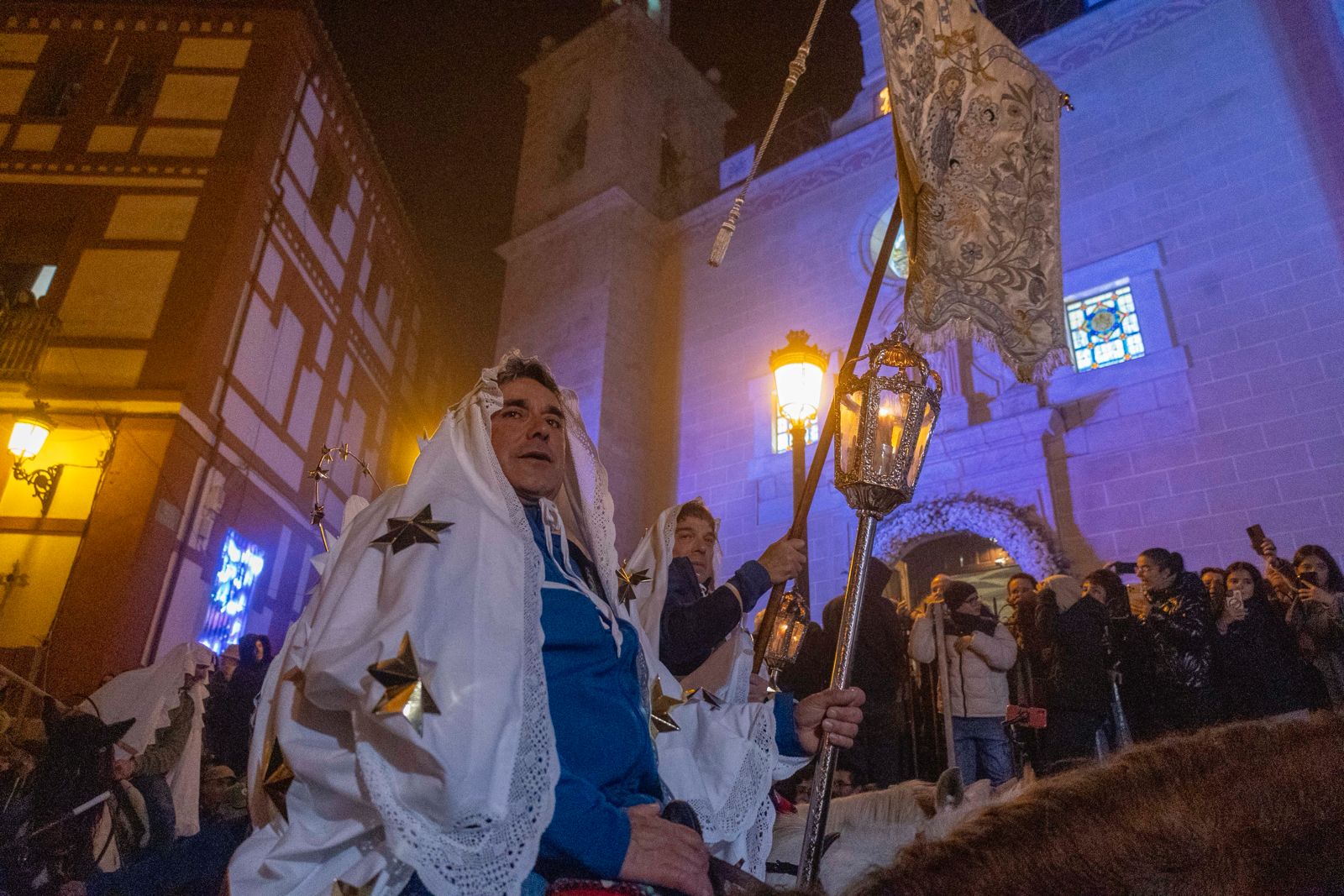 Las mejores imágenes de las fiesta de La Encamisá en Torrejoncillo