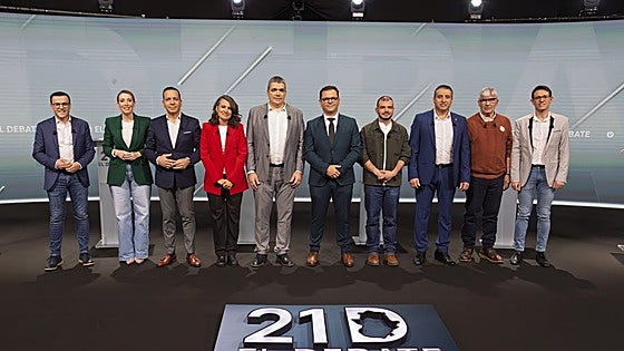 Guardiola esquiva las preguntas sobre pactos electorales en el debate de Canal Extremadura