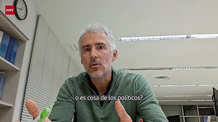 Opinión | Elecciones en Extremadura: '¿Eres votante o hooligan?'