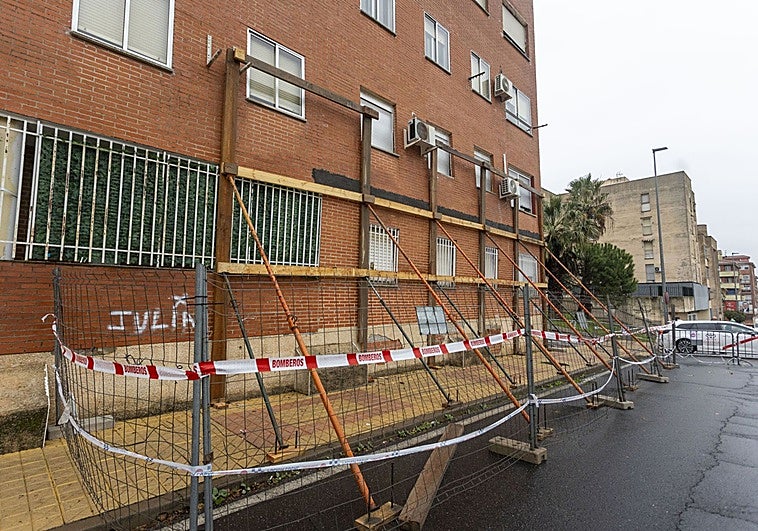 Un informe municipal alerta de «graves riesgos» en otros dos edificios de Aldea Moret