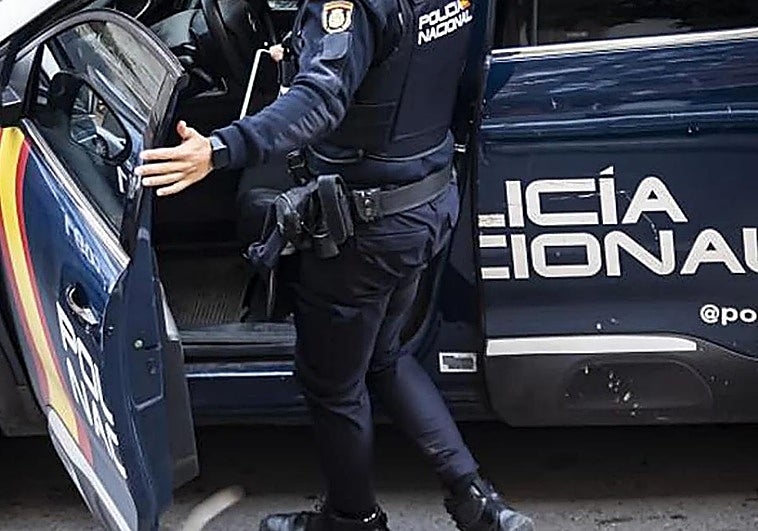 Sacan más de 25.000 euros de la cuenta bancaria de una mujer ingresada en el hospital