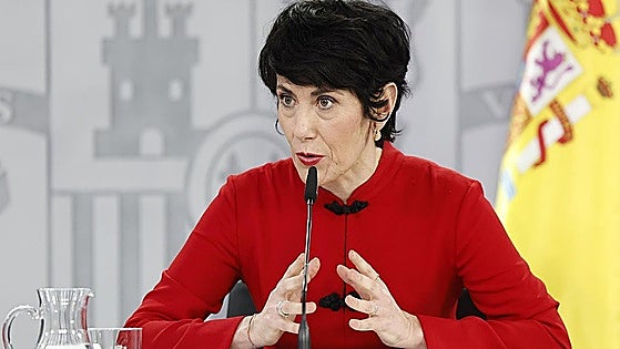 El Gobierno se opone a una posible abstención del PSOE para que Guardiola no dependa de Vox