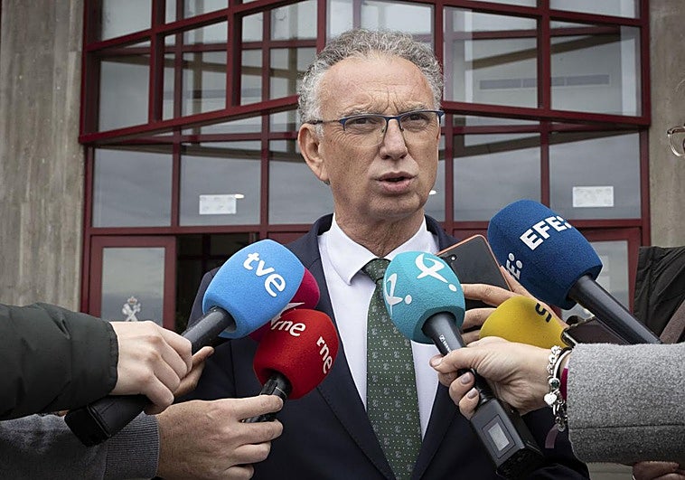 Quintana presidirá la gestora del PSOE extremeño tras la dimisión de Gallardo