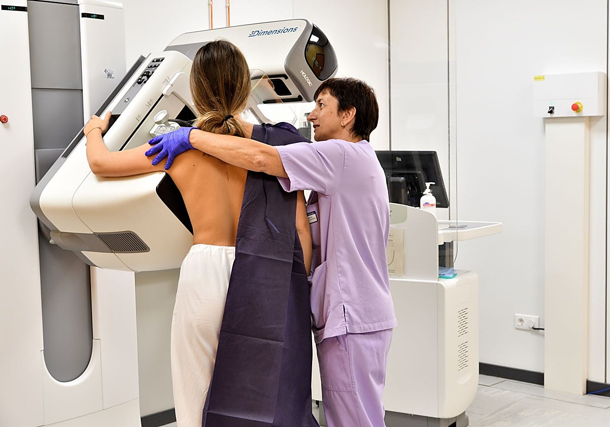 El SES incorporará a las mujeres de 47 años al cribado de cáncer de mama a partir de enero