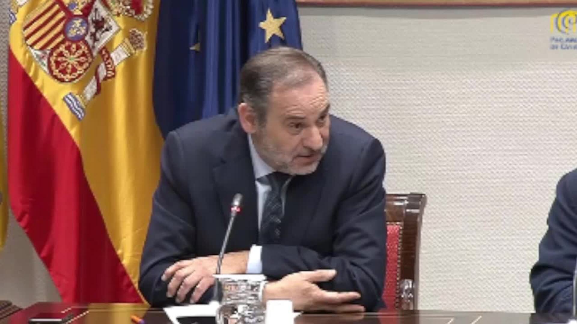 Ábalos niega "ninguna relación" con el Gobierno de Canarias para comprar material sanitario