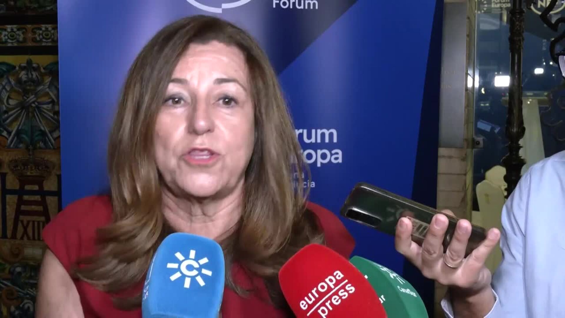 Castillo revela inclusión de 80 centros en Plan de Bioclimatización escolar