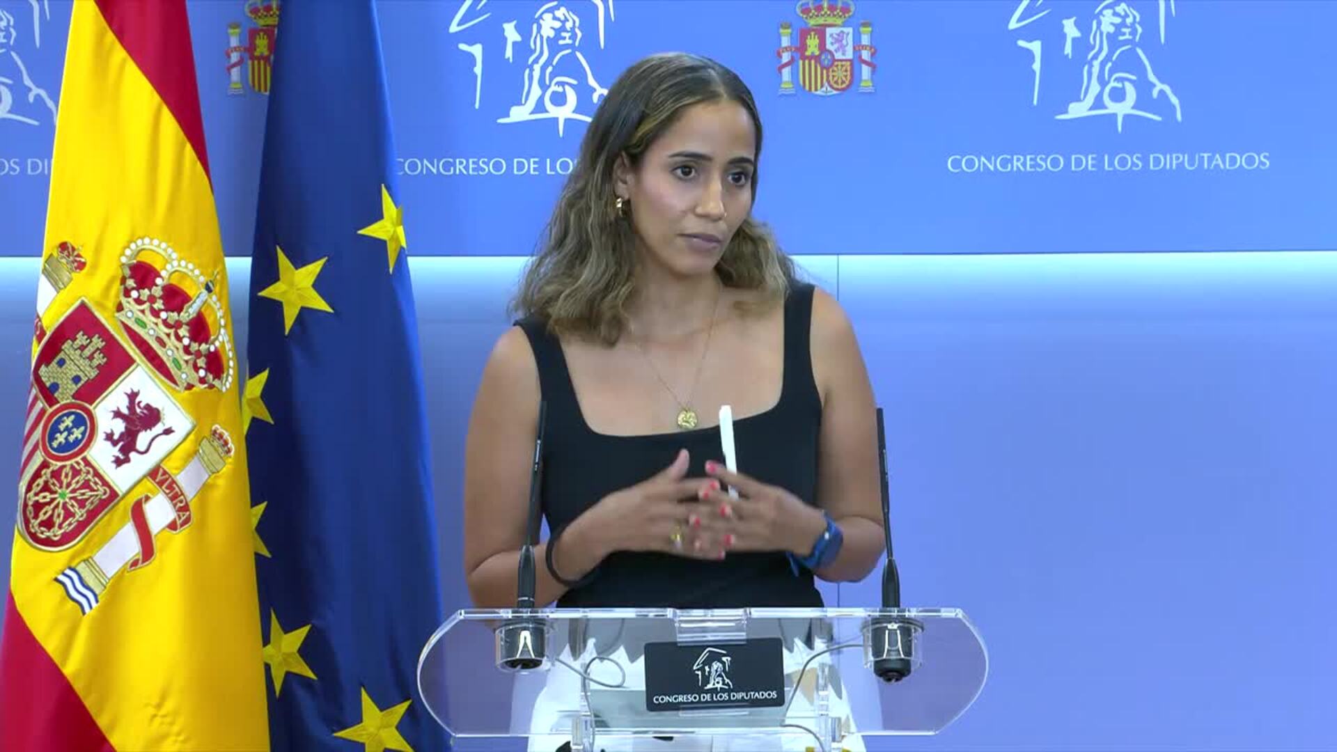 Más Madrid denuncia que una saharaui lleva 19 meses retenida en Argel sin poder volver a España
