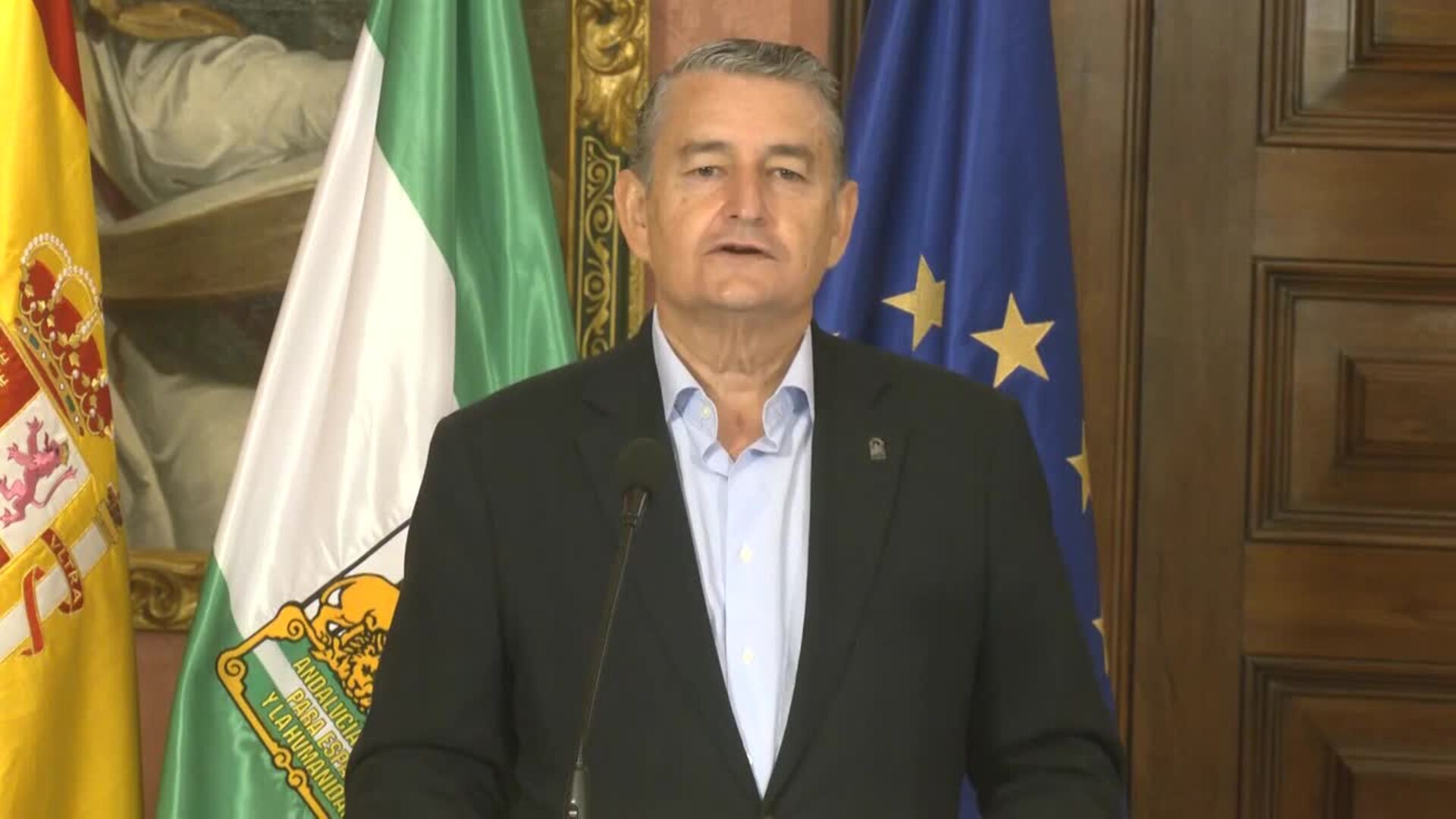 La Junta y el Ayuntamiento de Sevilla firman un convenio para formar a policías locales