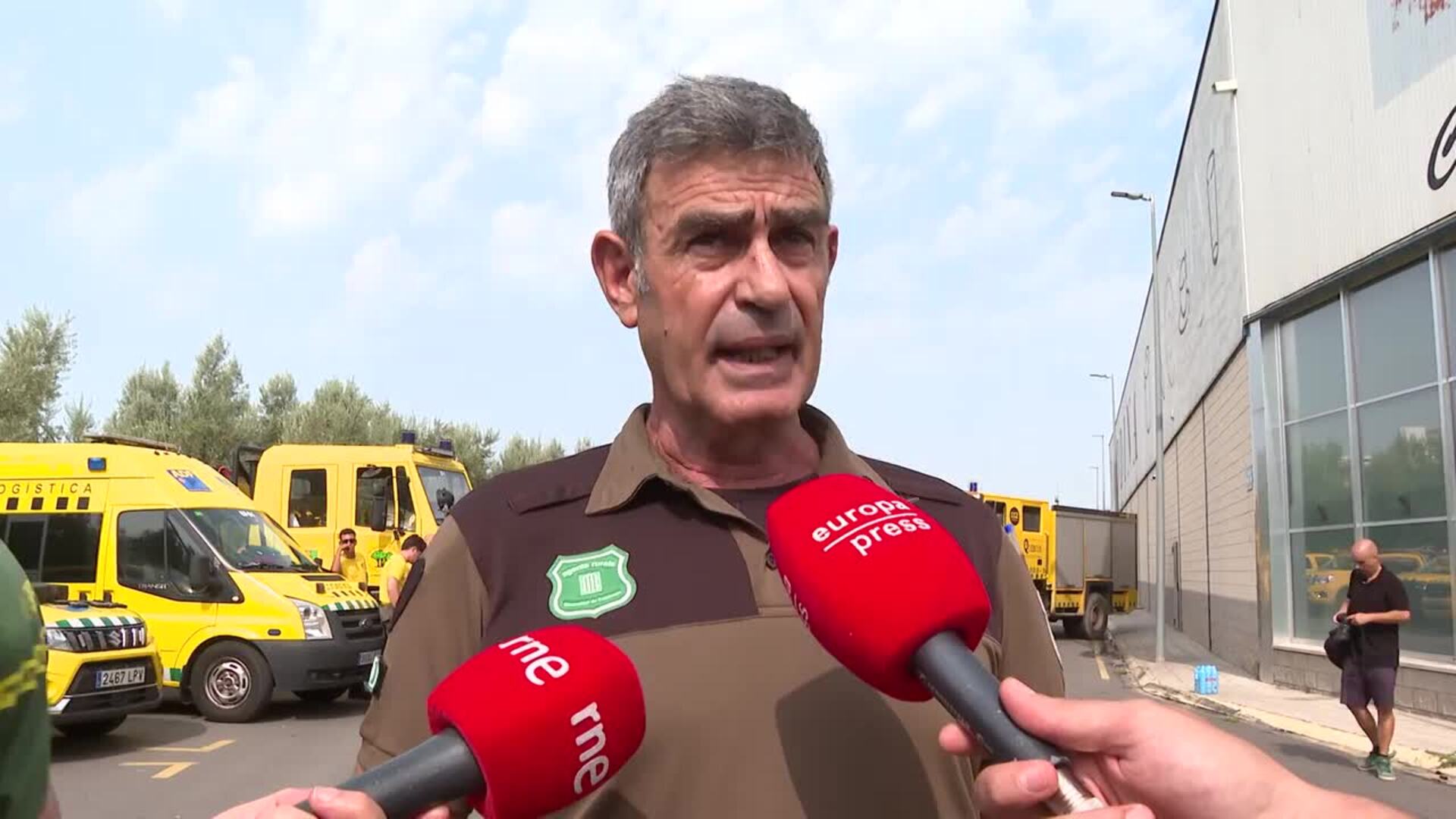 Un convoy con 56 expertos en defensa forestal de Catalunya ayudará a apagar incendios en España
