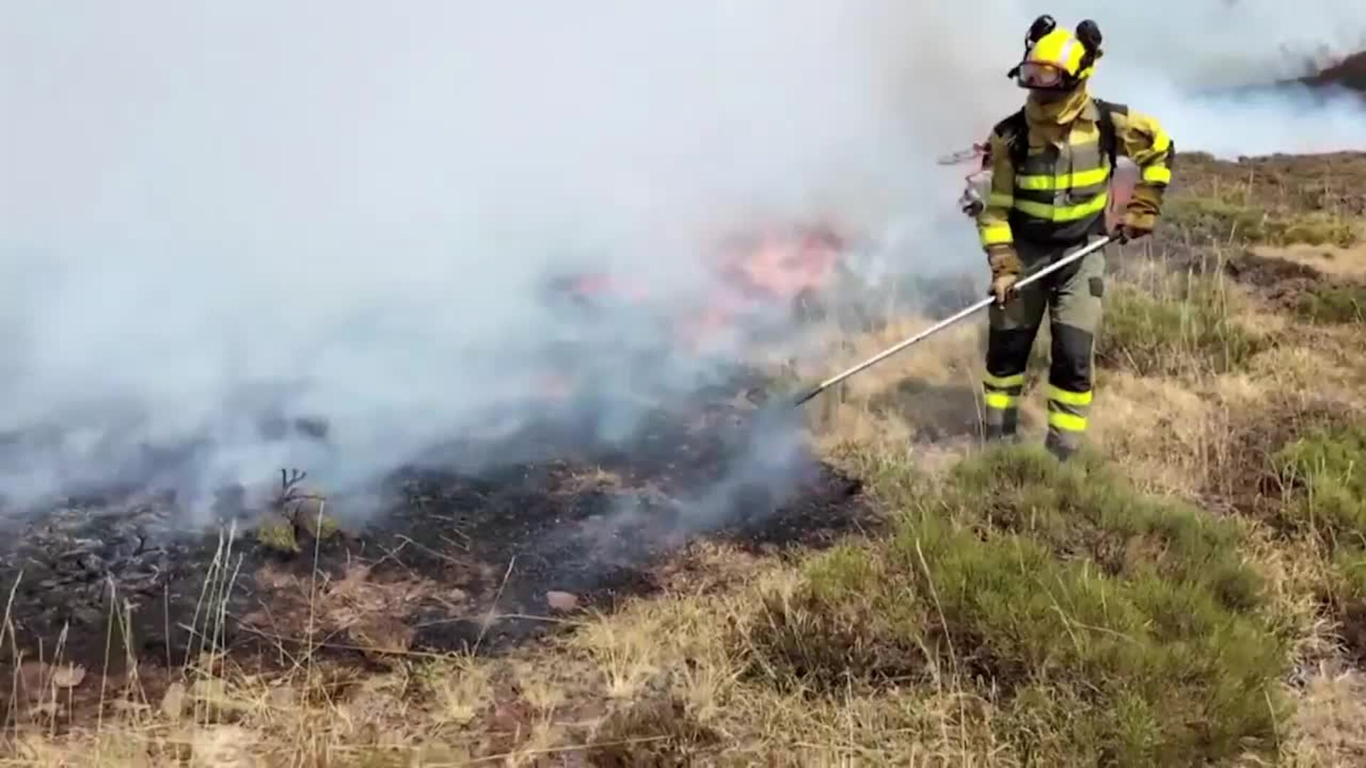 Interior rebaja a 13 los incendios en situación 2 y las próximas 48 horas serán determinantes