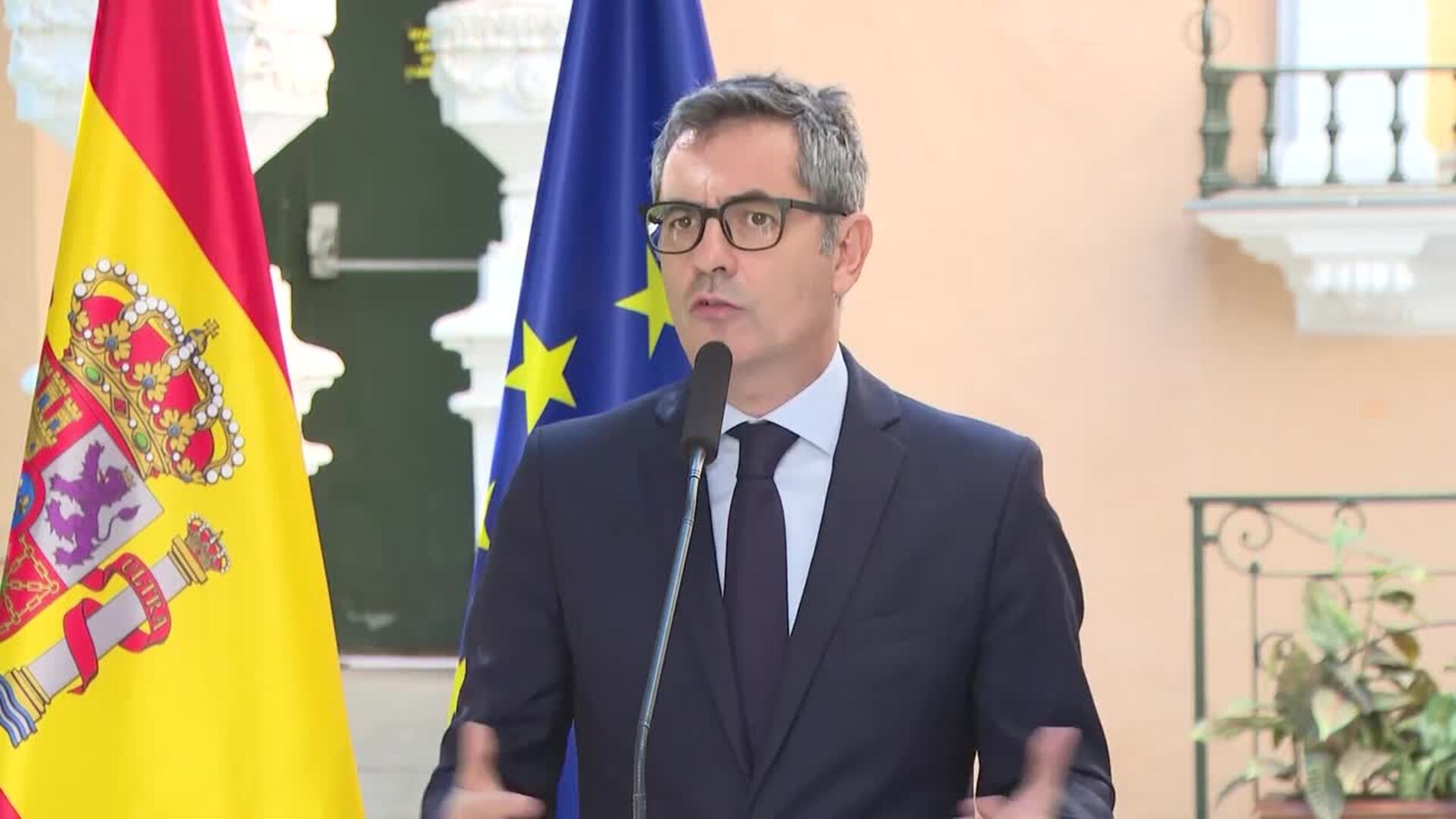 Bolaños dice que reunión entre Illa y Puigdemont es "un paso más" en la normalización política