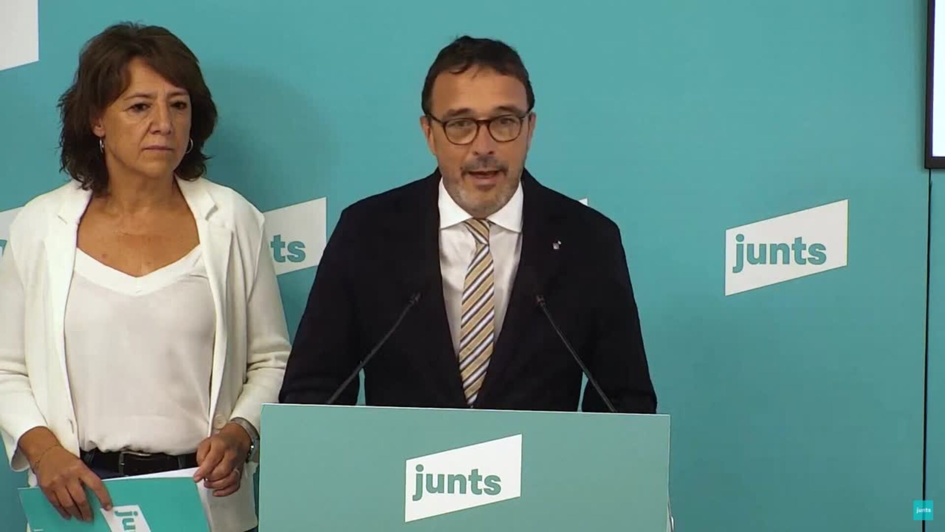 Rius (Junts) dice que Puigdemont y Díaz han contactado "ocasionalmente" por la jornada laboral