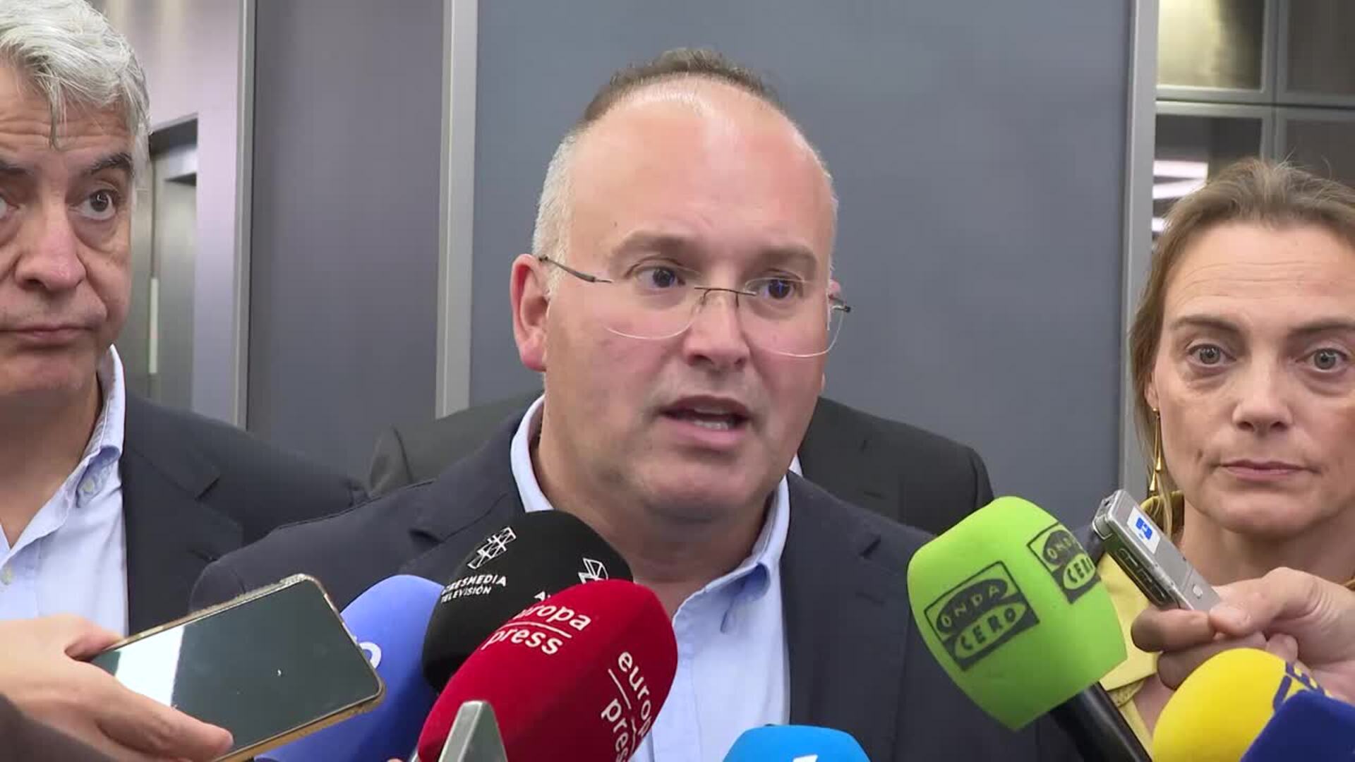 Tellado lamenta que Sánchez esté "orgulloso" de las protestas 'kale borroka' durante La Vuelta