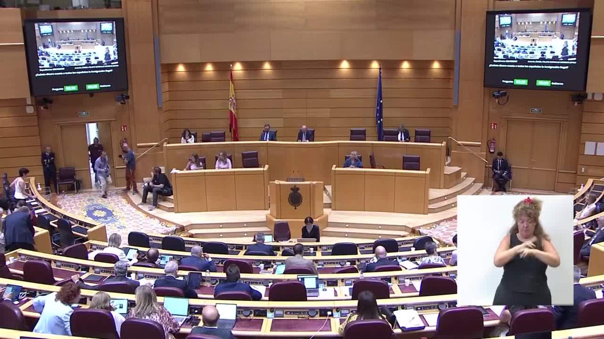 Vox critica la política de fronteras del Gobierno y Saiz responde: "La migración es un derecho"