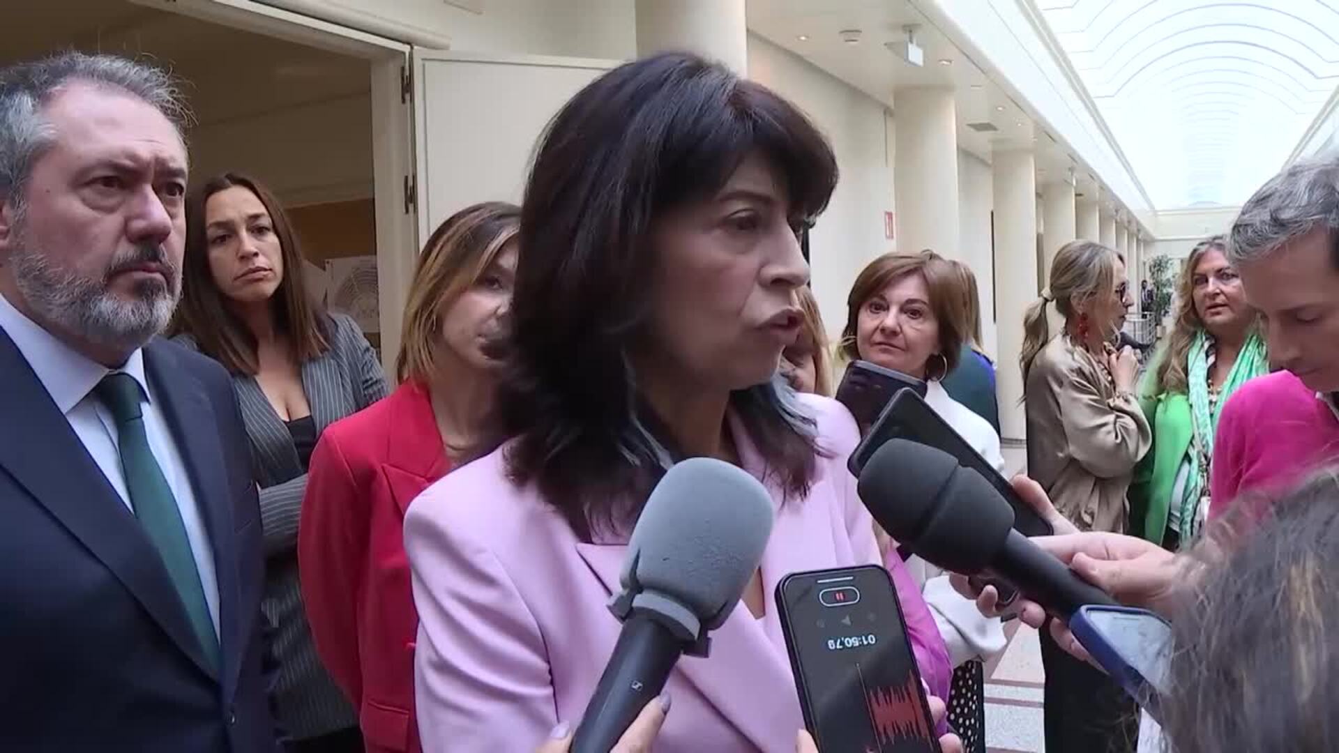 Igualdad estudia impugnar iniciativa aprobada en Madrid para informar de 'síndrome postaborto'