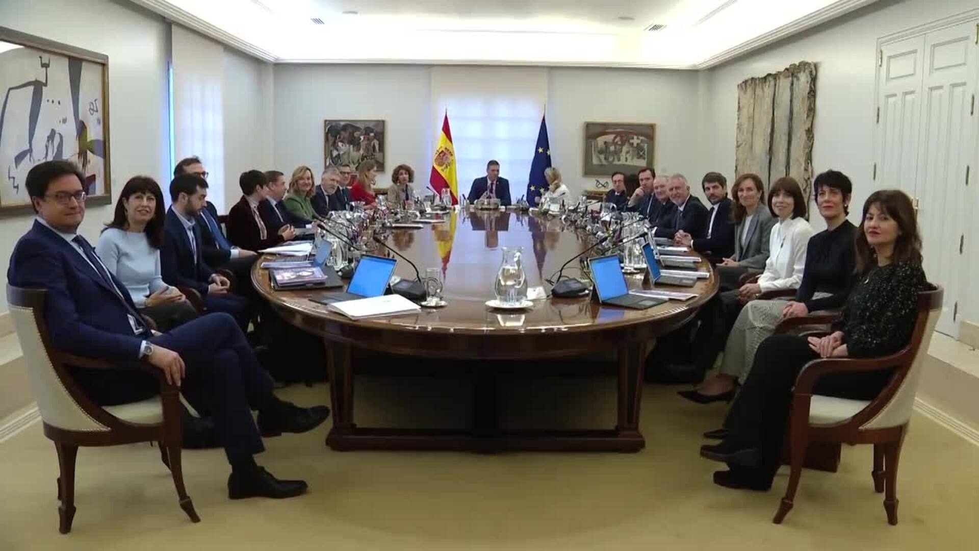 El Gobierno pide a Aragón, Asturias, Baleares y Madrid crear el registro de objetores al aborto