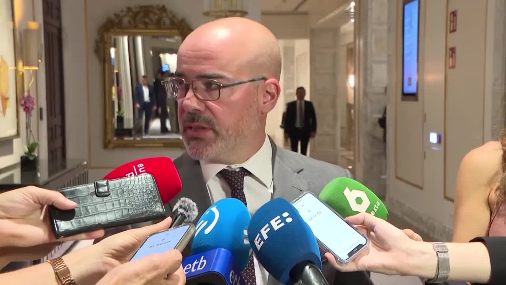 Delegado del Gobierno defiende que hay "absoluta claridad" con las cuentas del PSOE