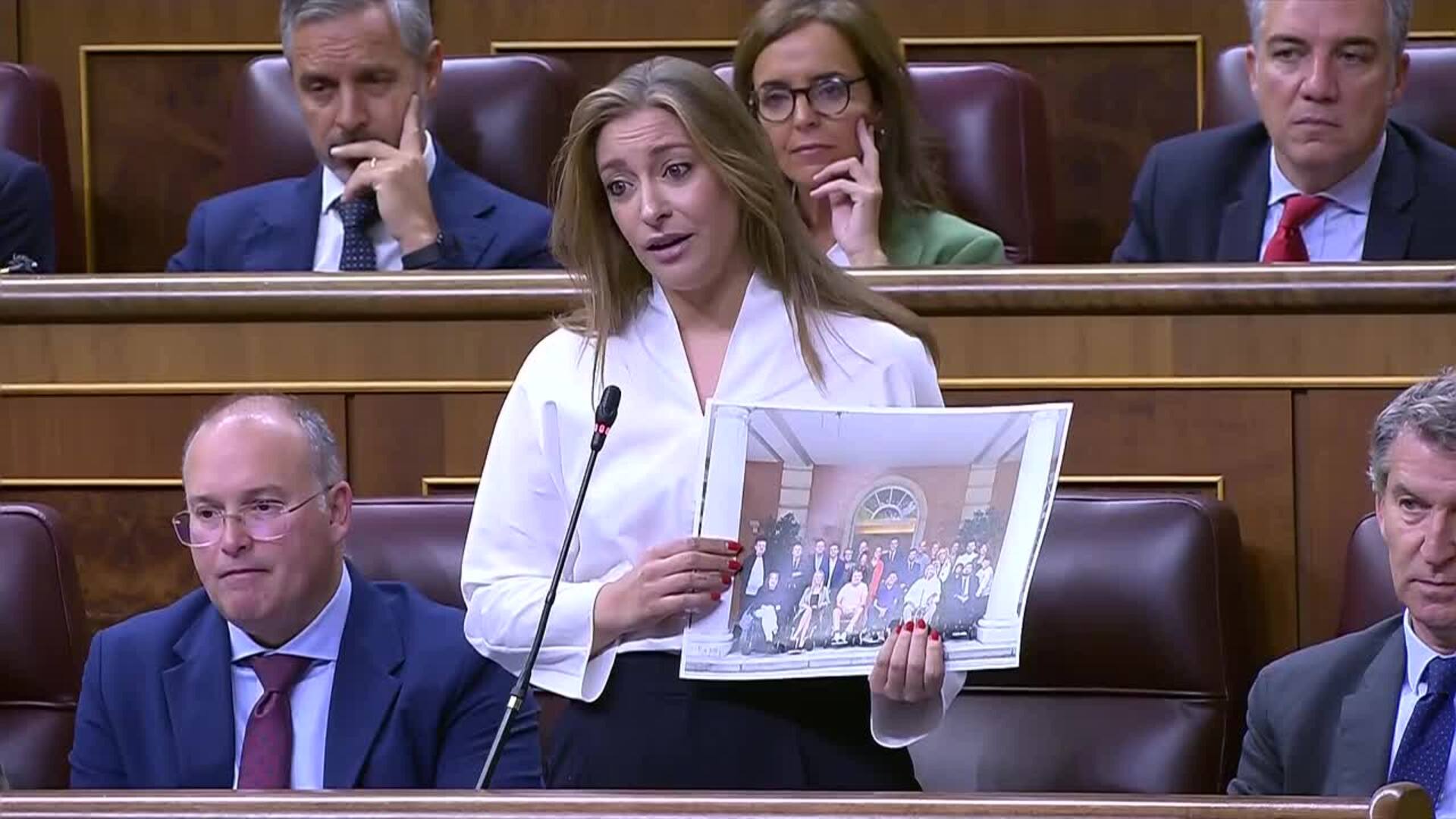 Gobierno anuncia que en breve aprobará una generación de crédito para financiar la ley de ELA