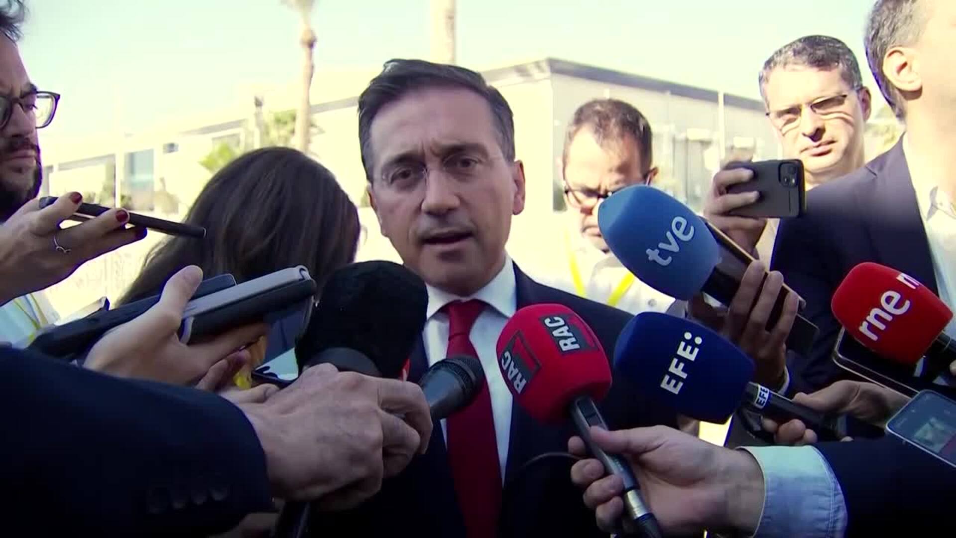 Albares admite que sigue habiendo "responsabilidades" en relación a Israel