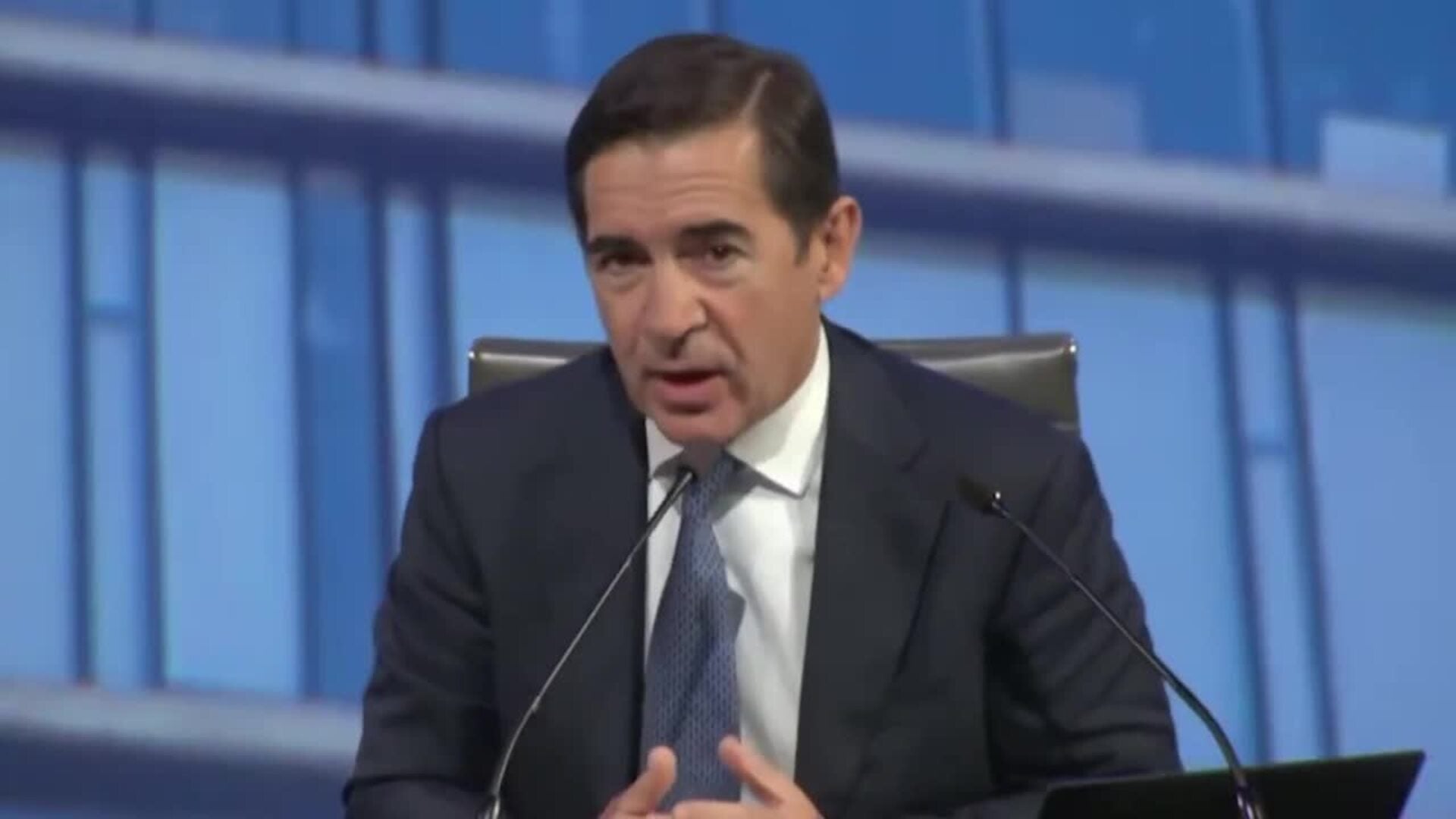 Torres descarta dimitir como presidente de BBVA tras fracasar la OPA