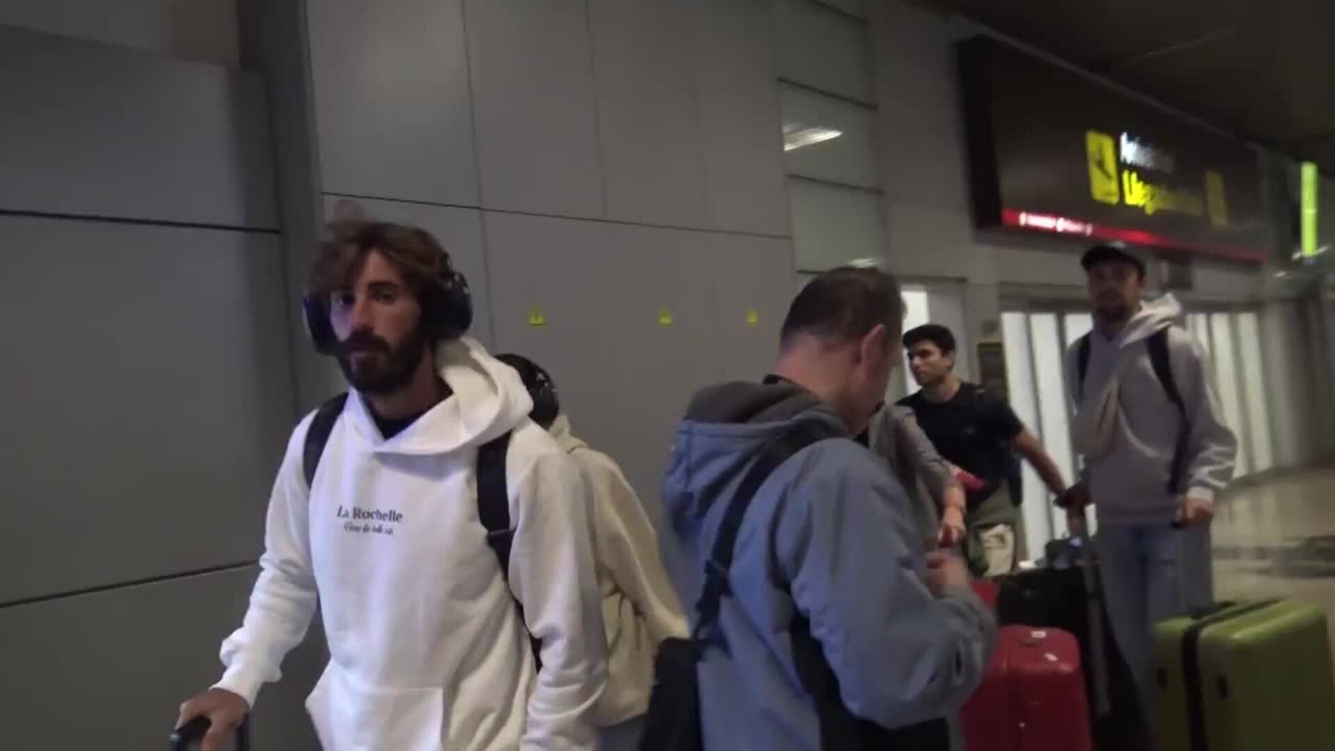 Gloria Camila, pletórica, llega a España con Iván González