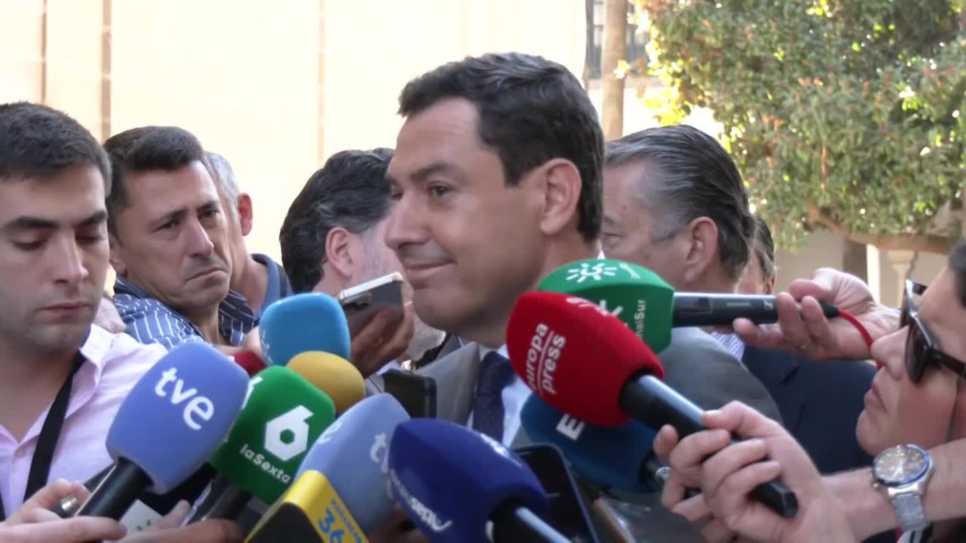 Moreno afirma que echa "de menos actitud colaborativa y constructiva" de Amama