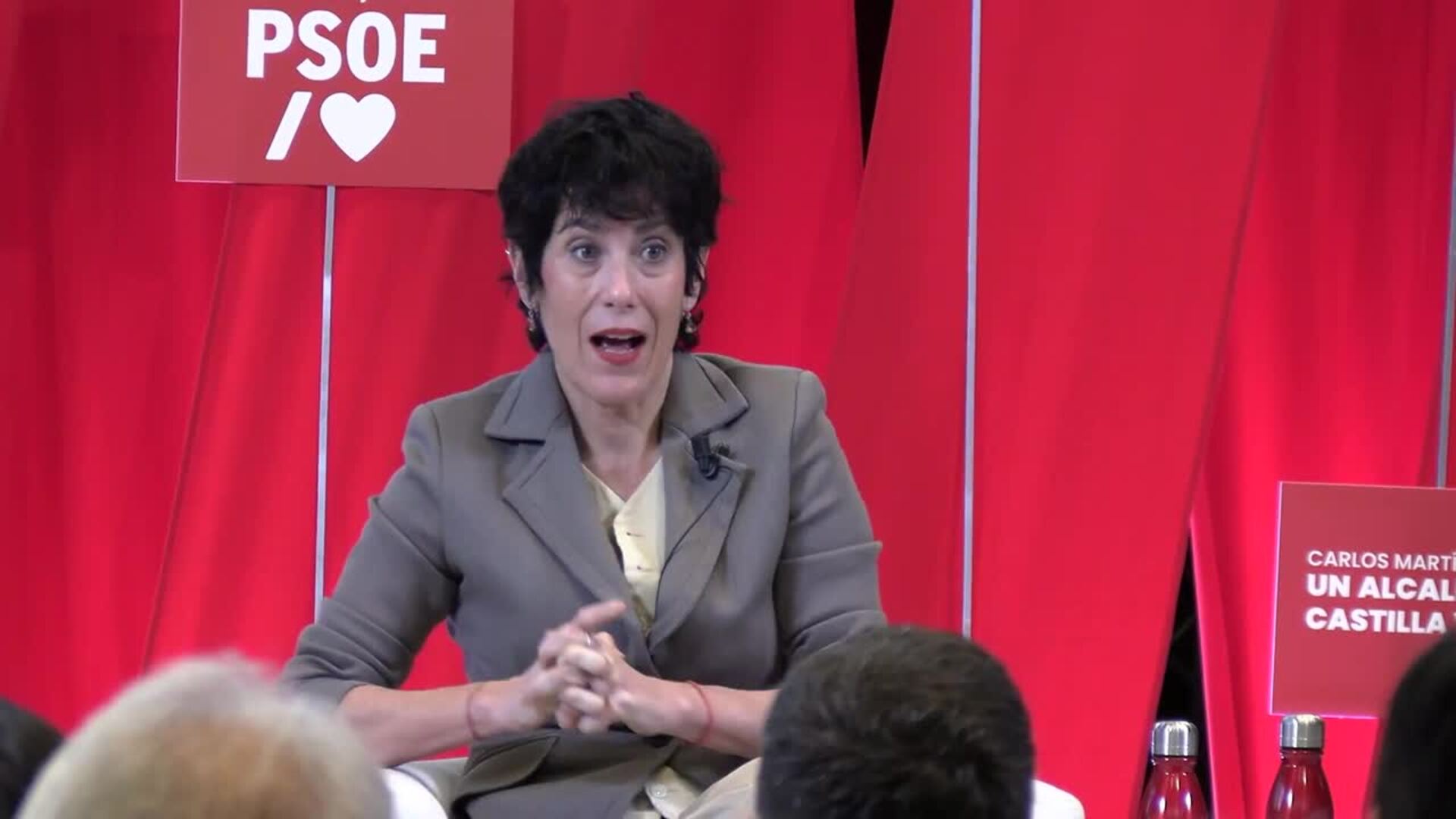 Elma Saiz afirma que "no es de extrañar" que votantes del PP voten a Vox cuando hacen las misma