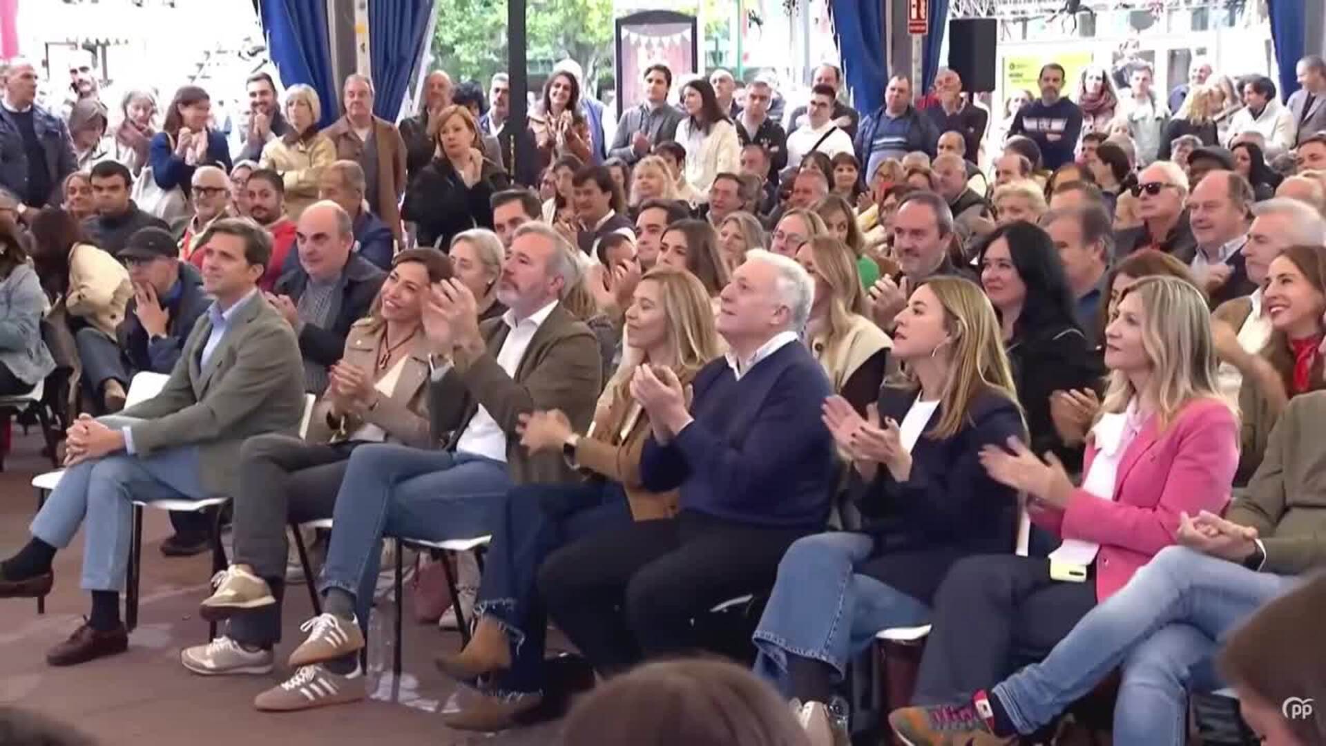 Feijóo: "En Aragón no sobra agua, lo que falta son las obras pendientes del Pacto del Agua"