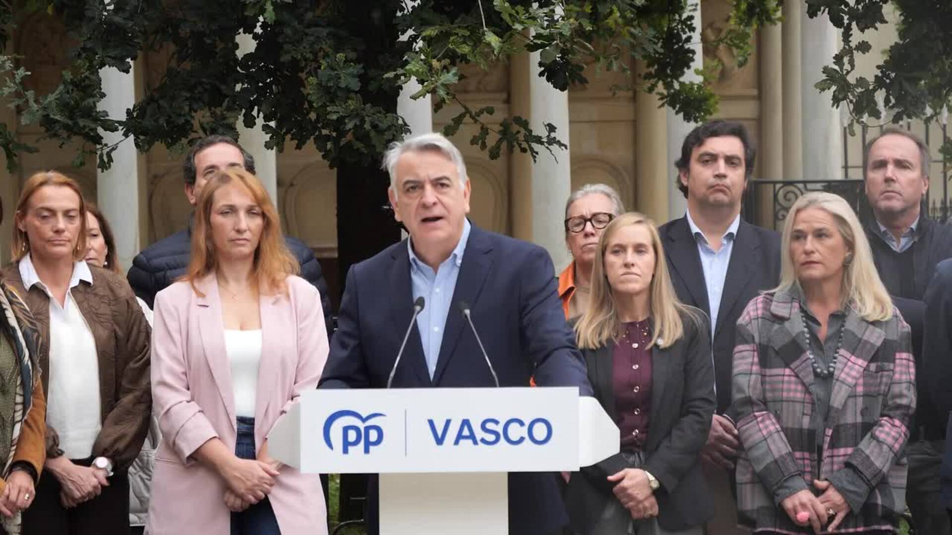 El PP vasco asegura que "mucha gente se marcha" por la presión ideológica "insoportable"