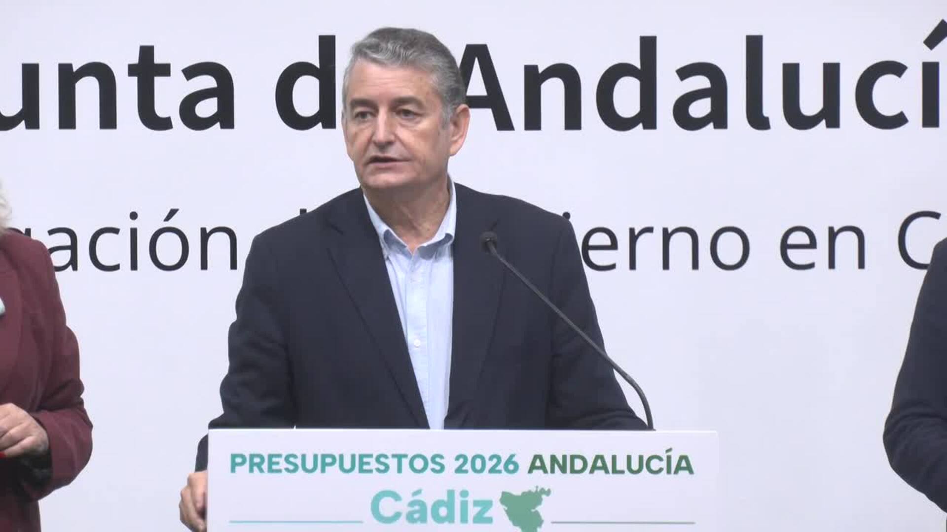 Sanz admite "un encuentro largo y fructífero" con Amama Sevilla